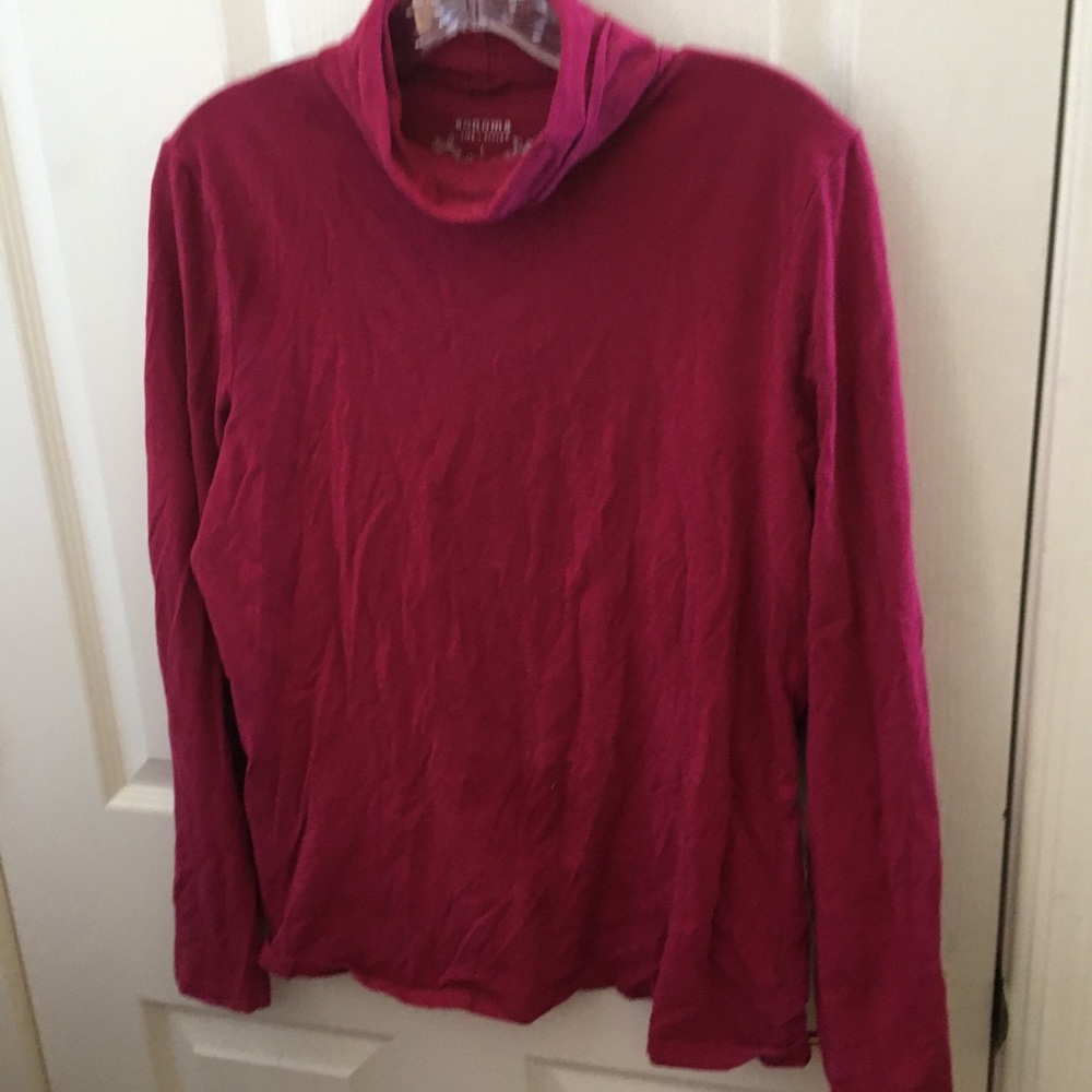FINAL MARKDOWN Ladies Sonoma cowl neck tee large